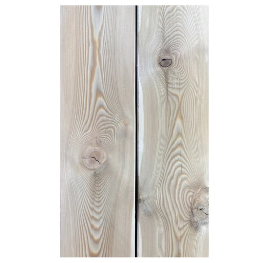 Доска террасная лиственница гладкая 28*142*3000, сорт Д (0,426м2)